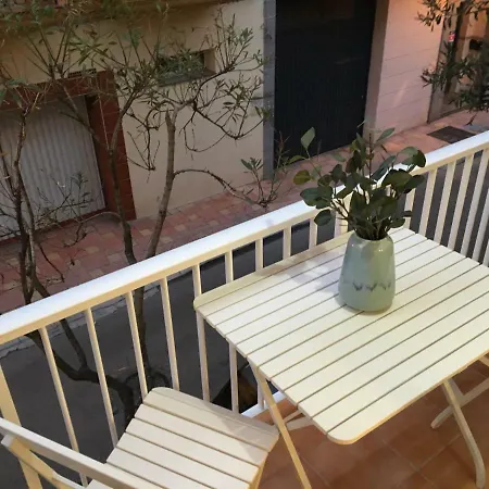Wonderful 30 M From Beach Apartment *